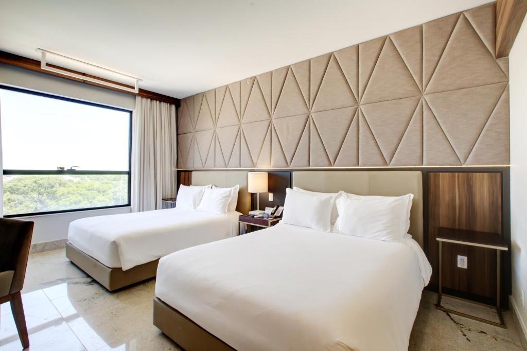 هتل پنج ستاره ایگواسو